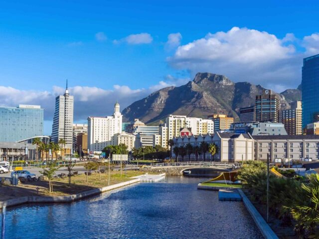 post_capetown_02 https://www.tailsofaruba.com/wp-content/uploads/2018/08/post_capetown_02-640x480.jpg